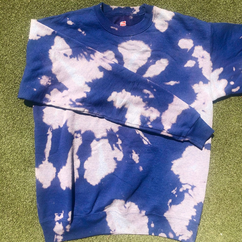 Oversized tie dye sweatshirt